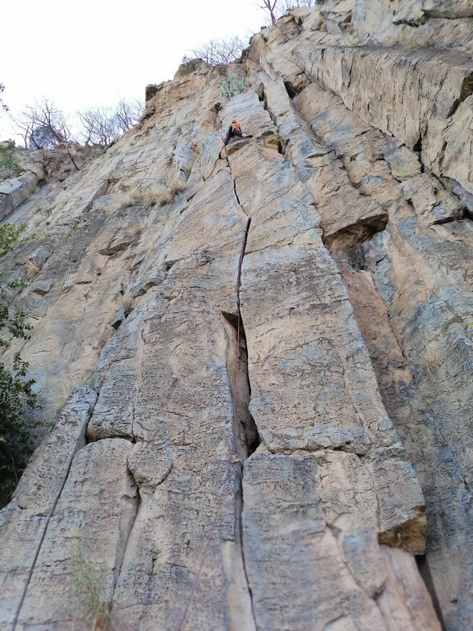 Escalon+climbing